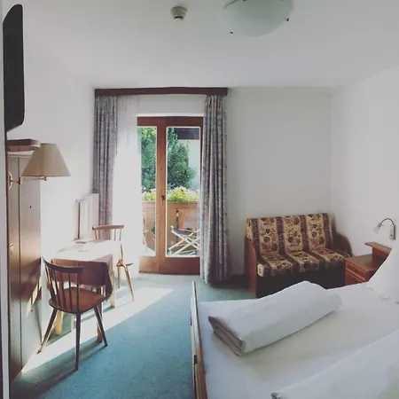 Hotel Linde Collalbo